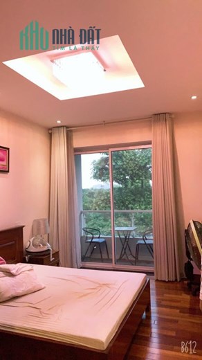 BÁN NHÀ PHÂN LÔ GÓC VIỆT HƯNG, LONG BIÊN, 150M, 4 tầng, Ô TÔ + VỈA HÈ, 30 TỶ HƠN