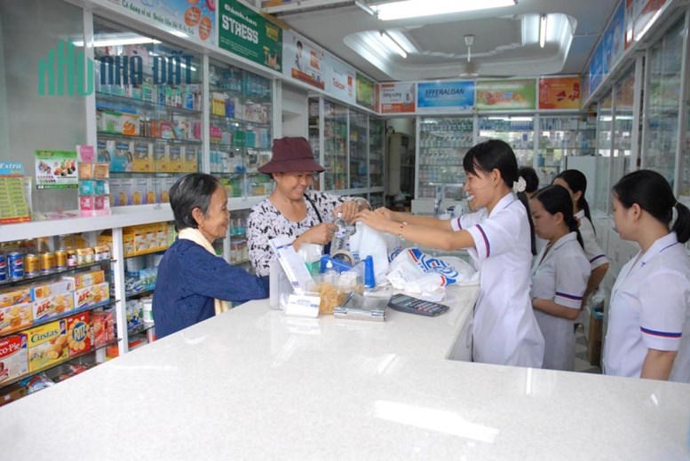 ⚜️ Bán nhà Mặt Phố Trần Quốc Hoàn, Cầu Giấy, 44m2 5T MT 4m, Chỉ 24.5 Tỷ ⚜️