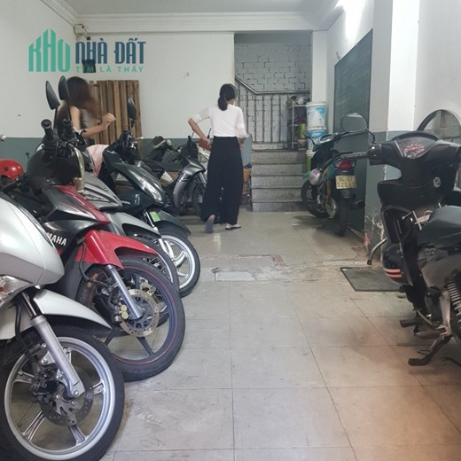 Bán Nhà Đường Kênh Tân Hóa, P. Hòa Thạnh, Q. Tân Phú, 7.6x12x 3 Tầng, 11 PCT, Cạnh Mặt Tiền, Chỉ