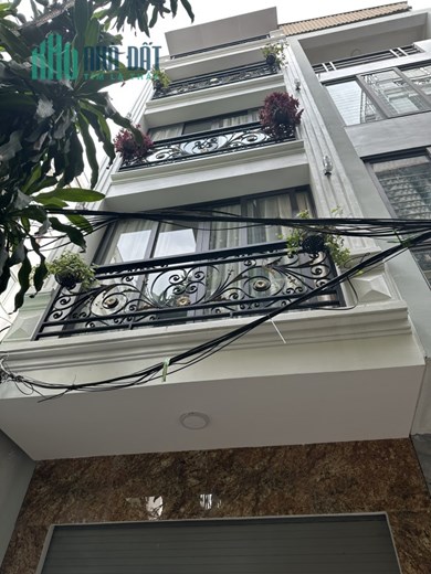Bán gấp nhà 5 tầng ô tô đỗ cửa cực đẹp tại 160 Lương Thế Vinh