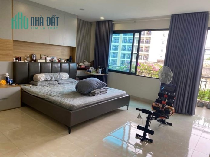 Bán nhà 5 tầng ngõ 59 Hoàng Cầu Ô TÔ ĐỖ CỬA DT 45 m2, giá 7 tỷ