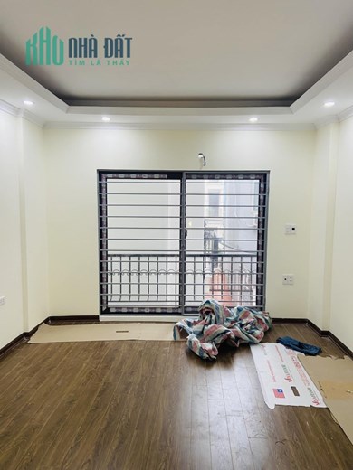 Bán ngôi nhà 75m2 phố Hoàng Hoa Thám, Tây Hồ 4 thoáng 15 phòng ngủ Dòng tiền khủng 10.5 Tỷ