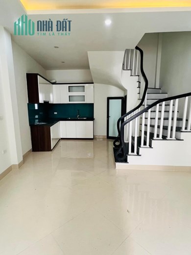 Bán nhà 75m2 phố Hoàng Hoa Thám, Tây Hồ Lô góc 15 căn hộ Dòng tiền 10% 10.5 Tỷ