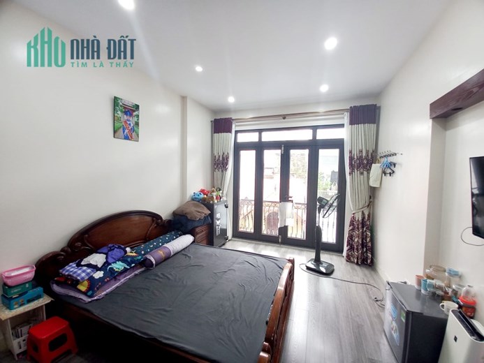 Cực Phẩm Nhà Nguyễn Văn Cừ-Long Biên-Ô tô vào nhà-7 tầng-Mt 3,9m-68m2-Chỉ có 8 tỷ.