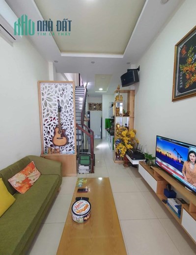 Nhà sau lưng mặt tiền 1 căn, đường Nguyễn Hữu Thọ, Hải Châu, 3 tỷ hơn xíu