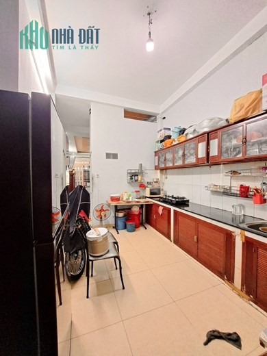 Gấp bán. Nhà 2 tầng 3PN, 67m2 HXH sát Lê Văn Việt. Giá thương lượng