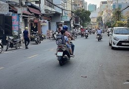 Bán nhà MT Nguyễn Cửu Vân, ngang khủng 8m. 5 tầng BTCT, dòng tiền 120tr/th