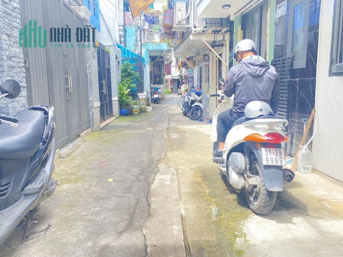 Bán nhà HXH Đinh Tiên Hoàng, ngang gần 4m. Chủ ngộp bank, thương lượng sâu
