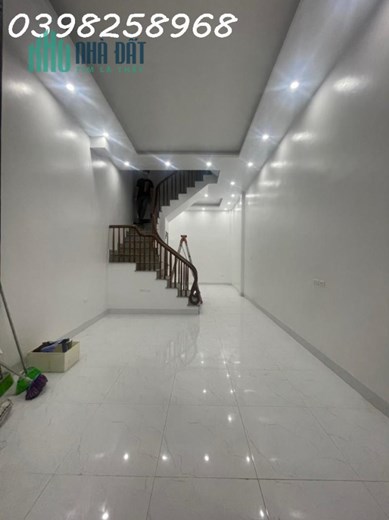 BÁN NHÀ THỊNH QUANG, 40m2x 4T, MT4m, Ô TÔ ĐỖ CỔNG, LÔ GÓC, KINH DOANH, CHỈ NHỈNH 5 TỶ