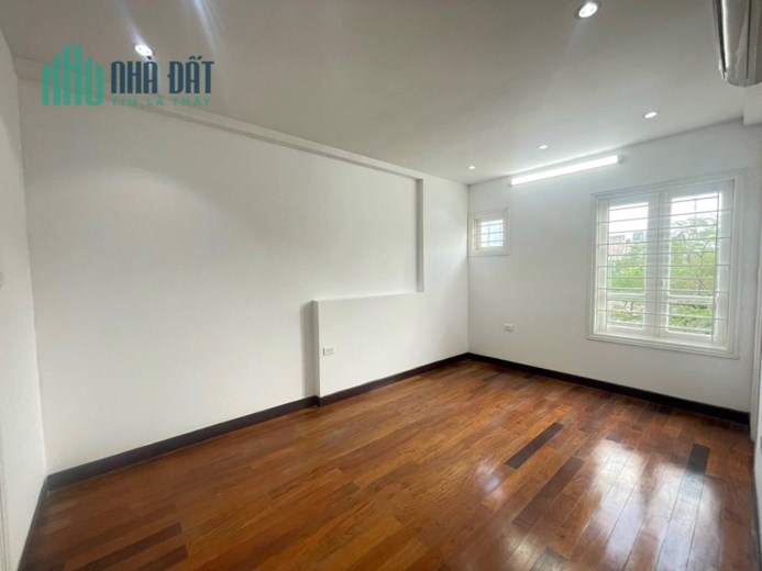 58m 6 Tầng Mặt Tiền 5.5m Mặt Phố Quan Hoa Cầu Giấy. Vị Trí Cực Đẹp. Vỉa Hè Kinh Doanh Đỉnh. Giá