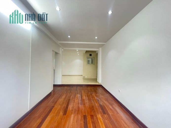 58m 6 Tầng Mặt Tiền 5.5m Mặt Phố Quan Hoa Cầu Giấy. Vị Trí Cực Đẹp. Vỉa Hè Kinh Doanh Đỉnh. Giá