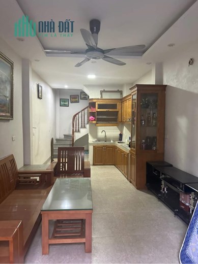 NHÀ ĐẸP KIM NGƯU DÂN XÂY, SÁT PHỐ, Ở NGAY, 61M x 4T, NHỈNH 4 TỶ 0901753139
