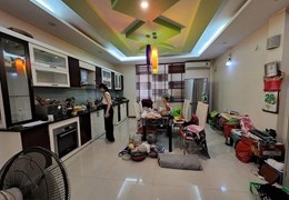 NHÀ ĐẸP PHỐ YÊN HÒA – CHỦ TỰ XÂY, MẶT NGÕ THẲNG TẮP – GẦN PHỐ, DÂN TRÍ CAO – 4T x 50m2, 5.98 TỶ