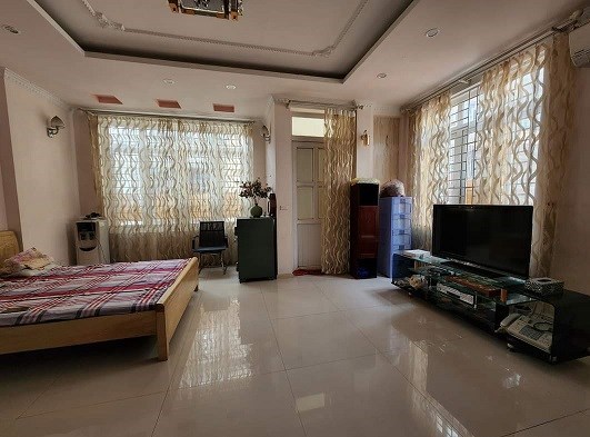 NHÀ ĐẸP PHỐ YÊN HÒA – CHỦ TỰ XÂY, MẶT NGÕ THẲNG TẮP – GẦN PHỐ, DÂN TRÍ CAO – 4T x 50m2, 5.98 TỶ