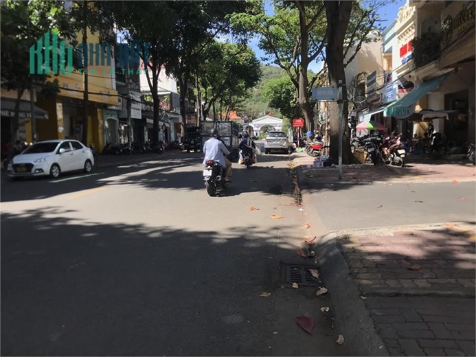 Cho thuê mặt bằng 1t3l đông dân đường phạm hồng thái, tpvt
