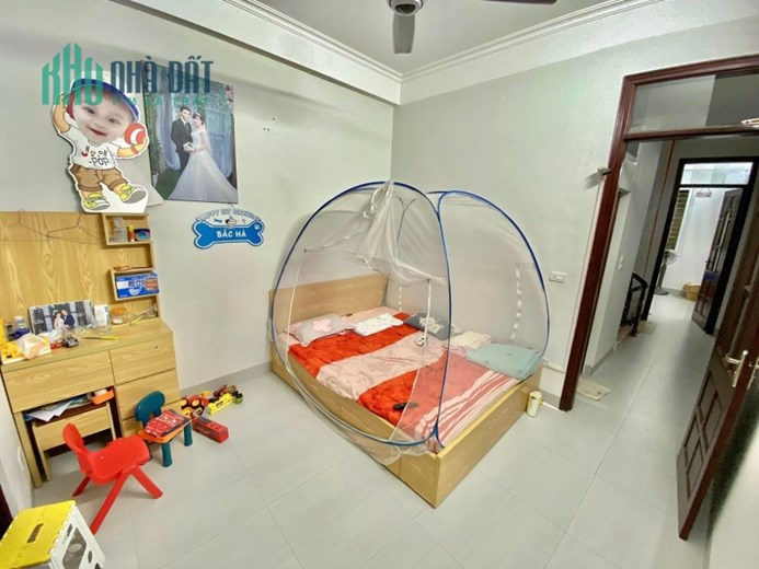 Bán nhà đẹp tại Đào Tấn, Ba Đình, gần phố, giảm giá cực tốt