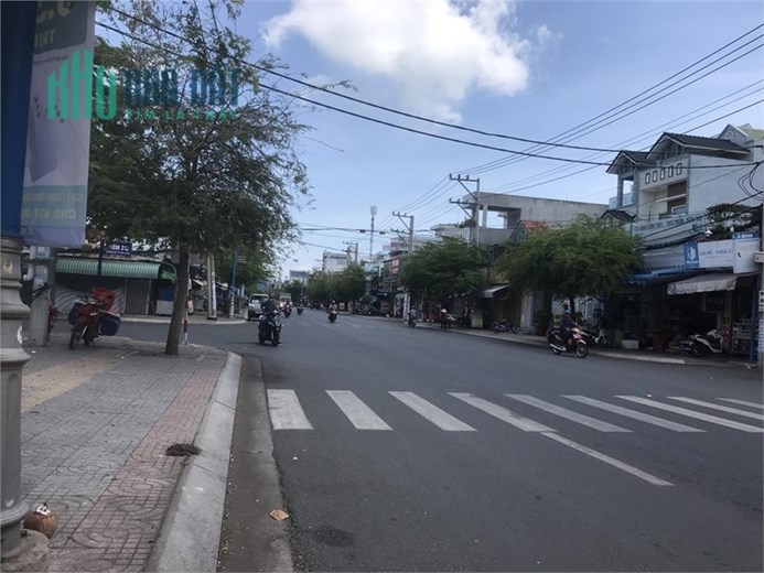 Cho thuê mặt bằng gần trường học đường Nguyễn Hữu Cảnh, TPVT