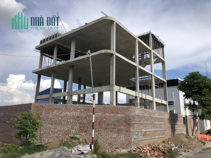 Biệt Thự đẳng cấp Gia Lâm, 3 mặt thoáng, 382 m2, 4T, chỉ 25 tỷ.