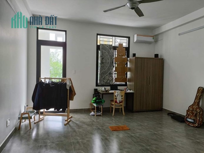 Bán Nhà MT Lê Minh Xuân Phường 7 Tân Bình Giá 30 Tỷ.