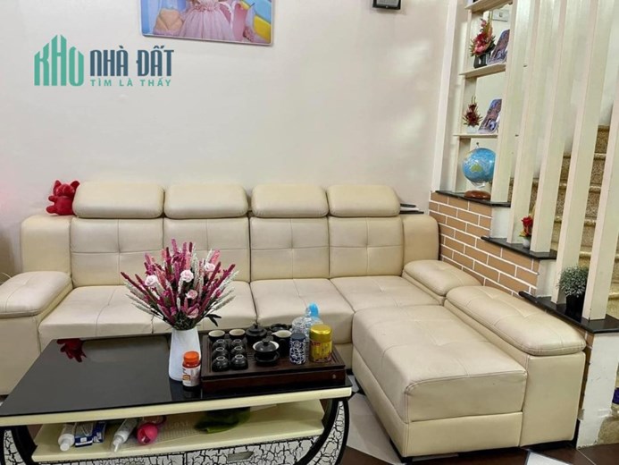 Nhà đẹp phố Khương Đình Thanh Xuân ngõ thoáng sáng 40m2 4 tầng 4,05 tỷ