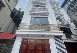 Nhỉnh 2.5 tỷ có ngay nhà Lô góc Trung tâm ĐỐng Đa 38m 5 tầng ngõ thông 10m ô tô