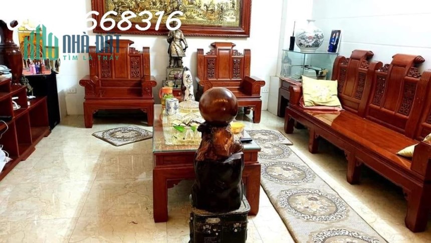 Bán nhà phố Gia Quất, 5 tầng đường ô tô tránh, MT 4.5m tiện kinh doanh. Giá 8 tỷ