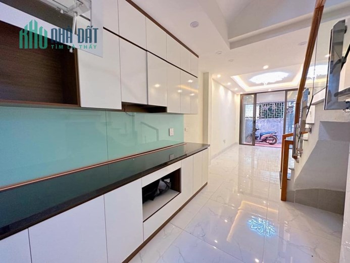 bán nhà giáp nhị - hoàng mai -nhà sát khu vực hành chính quận hoàng mai - 5 tầng  30 m2
