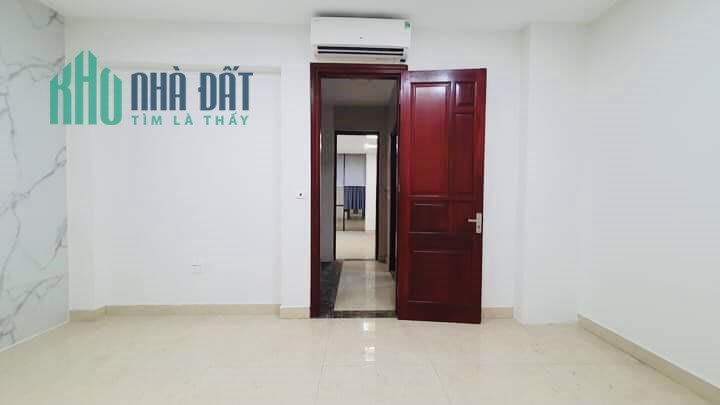 Bán nhà mặt phố Trung Kính 64 m chỉ 31 tỷ , mặt tiền to. giá cực tốt thời điểm này, cho thuê hay