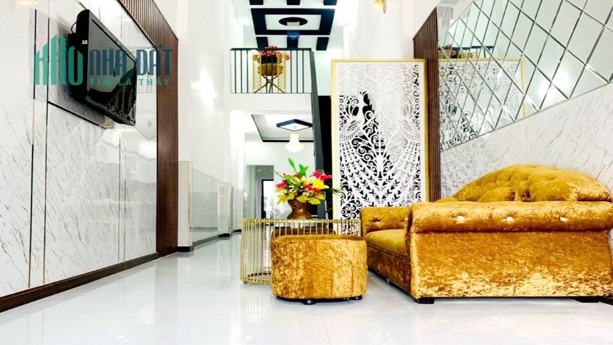 Bán nhà MT phường Hiệp Thành quận 12, dài 25m, Đường 6m, giá giảm còn 3.15 tỷ