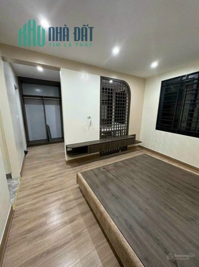Bán nhà Hồ Tùng Mậu, dân xây 38m2 x4T, nội thất lung linh, 29m ra mặt phố, giá 4.1 tỷ CTL