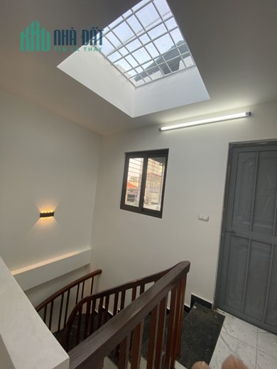 ĐƯỜNG LÁNG - 52M2 X 5 TẦNG - NHÀ MỚI ĐẸP 5 PHÒNG NGỦ - GIÁ CHỈ NHỈNH 6 TỶ