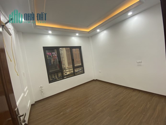 ĐƯỜNG LÁNG - 52M2 X 5 TẦNG - NHÀ MỚI ĐẸP 5 PHÒNG NGỦ - GIÁ CHỈ NHỈNH 6 TỶ