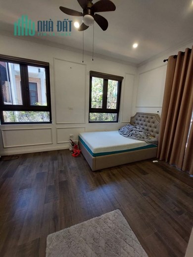 BÁN NHÀ TẶNG CÁ KOI - Siêu Phẩm lô góc 40m2x5T mặt phố Kim Hoa, Đống Đa hơn 12 Tỷ.