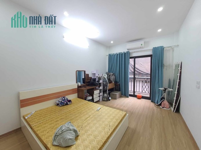PHÁO ĐÀI LÁNG - NHÀ ĐẸP 30M2 X 5 TẦNG - VUÔNG ĐẸP - MT3.5M - NHỈNH 5 TỶ - Ở SƯỚNG