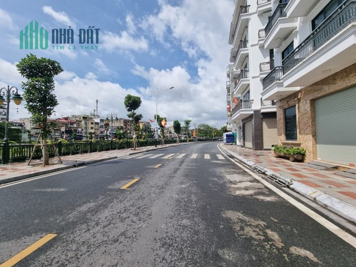 Bán đất 40m2 vị trí VIP tuyến 2 phố đi bộ Thế Lữ, Hải Phòng