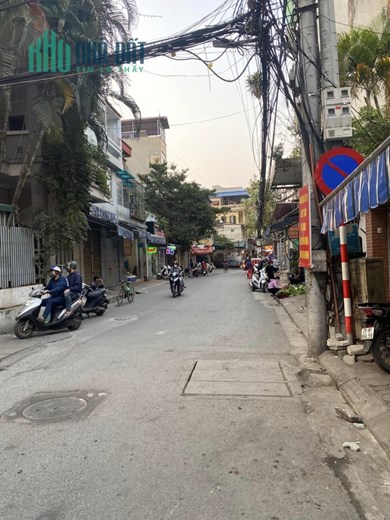 MẶT PHỐ VƯƠNG THỪA VŨ, KD ĐA DẠNG, 65M, C4, MT 4M, VỈA HÈ, Ô TÔ TRÁNH, NHỈNH 11 TỶ