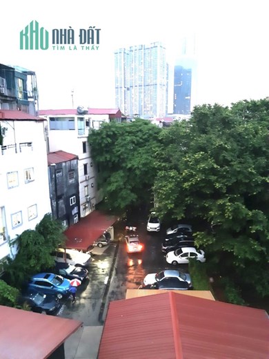 NHÀ ĐẸP! Căn nhà trong Ngõ 294 Kim Mã - Đường Ô tô - Mặt tiền Rộng, Thoáng