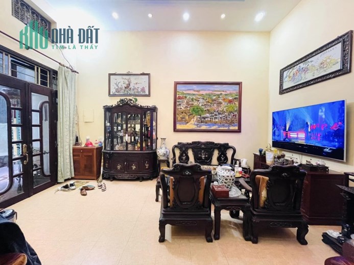 Hàng quá hiếm ! Bán nhà phố Xã Đàn– Đống Đa, siêu rộng, 68m2 , 6.1 tỷ
