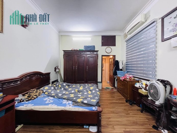 Hàng quá hiếm ! Bán nhà phố Xã Đàn– Đống Đa, siêu rộng, 68m2 , 6.1 tỷ