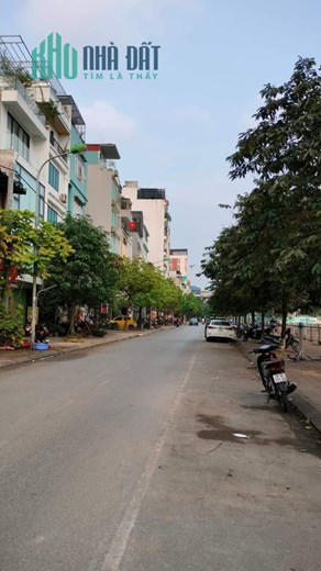 MẶT HỒ HẠ ĐÌNH, KINH DOANH ĐỈNH, 105M, 3T, MẶT TIỀN 5.5M, 2 VỈA HÈ, Ô TÔ DỪNG ĐỖ, 25 TỶ, 0937651883.