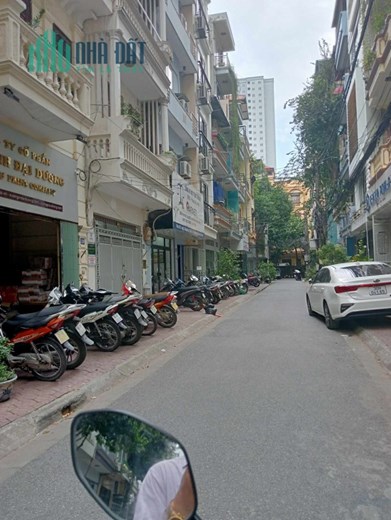 Chính chủ cần bán gấp nhà mặt ngõ thông Đường Mạc Thái Tổ Yên Hòa Cầu Giấy dt 68 m2 giá 34.5 tỷ