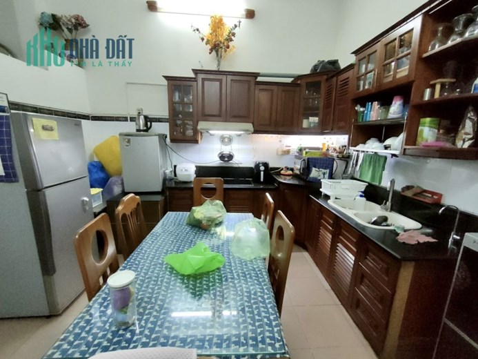 BÁN NHÀ CHÍNH CHỦ QUẬN TÂN PHÚ HẺM NHỰA XE TẢI  - 4Mx16.5M (66M) 4 TẦNG 4PN GIÁ  9.X TỶ.