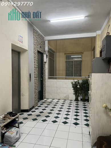 Chính chủ Bán căn hộ tại207, Đường Bùi Viện, Phường Phạm Ngũ Lão, Quận 1