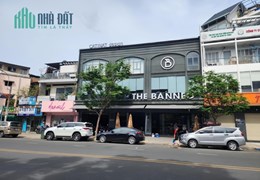 Cho thuê nhà nguyên căn 160 Nguyễn Cư Trinh, Quận 1 The Banned Coffee - Nguyễn Cư Trinh
