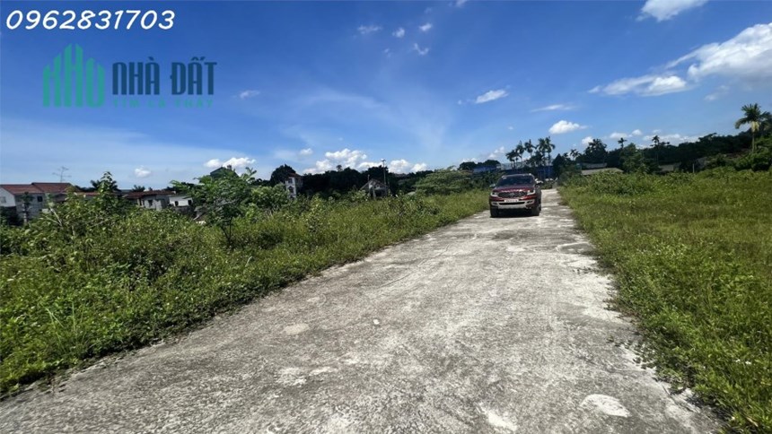 Chính chủ bán 241m đất phú mãn giá cắt lỗ sâu, cạnh đường quốc lộ giá chỉ 1.x tỷ