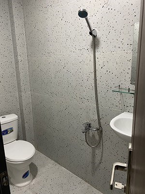 CHO THUÊ PHÒNG TRỌ KHÉP KÍN CÓ MÁY LẠNH MỚI 100% HẺM XE TẢI ĐƯỜNG TÔ HIẾN THÀNH
