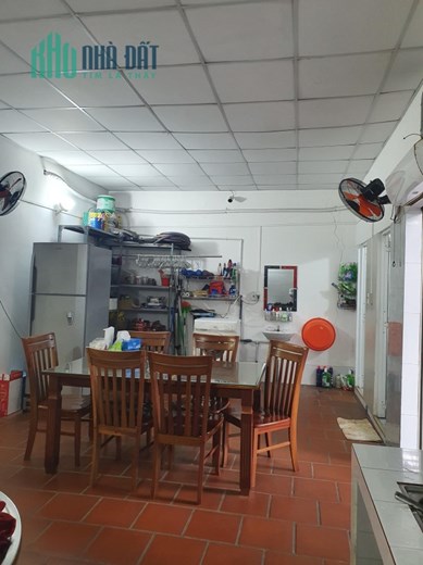 Khu Nghĩ Dưỡng 300m2- Phan Văn Hớn- Hẻm 5m Ô tô Ngủ Trong Nhà- 50m Ra Mặt Đường- 16 Tỷ giảm còn