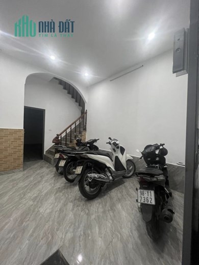 Nhà Phố Trường Chinh quận Đống Đa 46m2 Tặng full nội thất cho thuê 5,9 tỷ