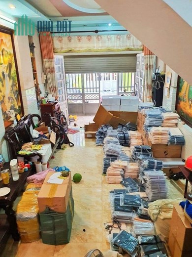 🌹NHÀ ĐẸP KHU PHÂN LÔ 4 TẦNG 413 LÊ VĂN QUỚI, HẺM 7M, 64M2(4*16), GIÁ CHỈ 5 TỶ 5
