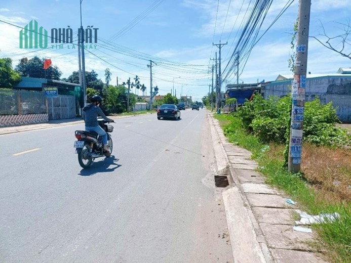 Kẹt tiền bán gấp 1.025m2, thổ cư, sát bên KCN, 205 triệu, đường nhựa 18m.